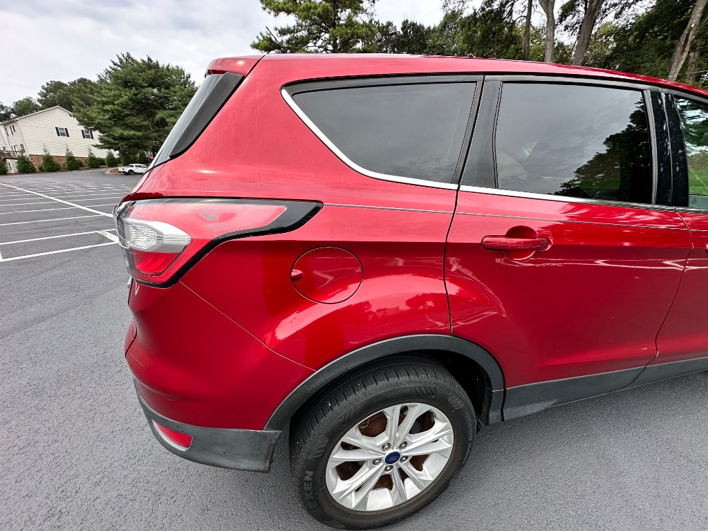 2017 Ford Escape - $7,800