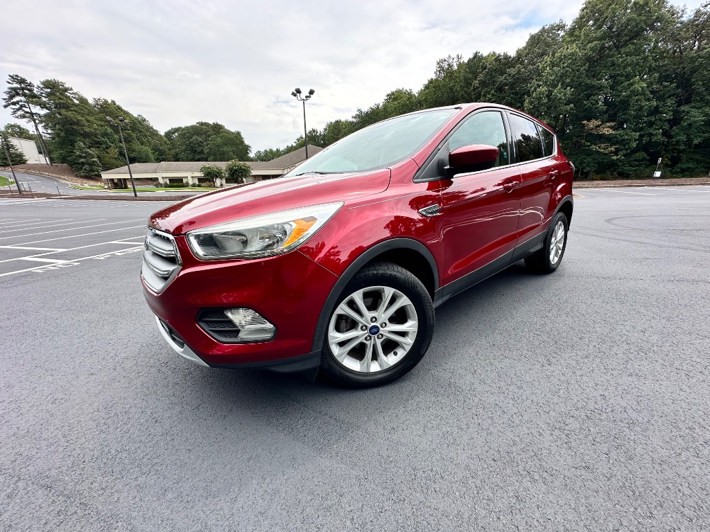 2017 Ford Escape - $7,800