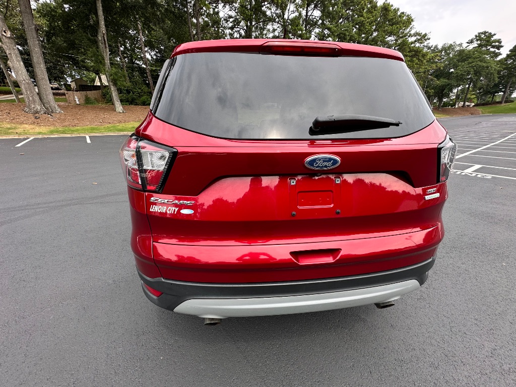 2017 Ford Escape - $7,800