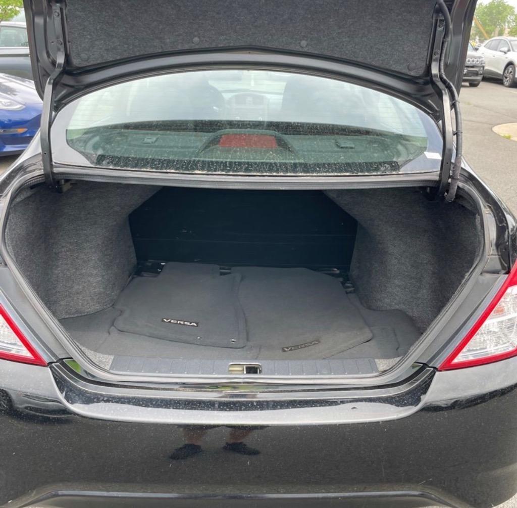 2016 Nissan Versa - $4,999