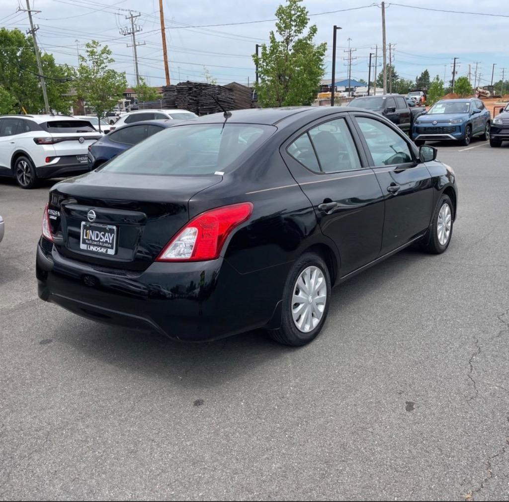 2016 Nissan Versa - $4,999
