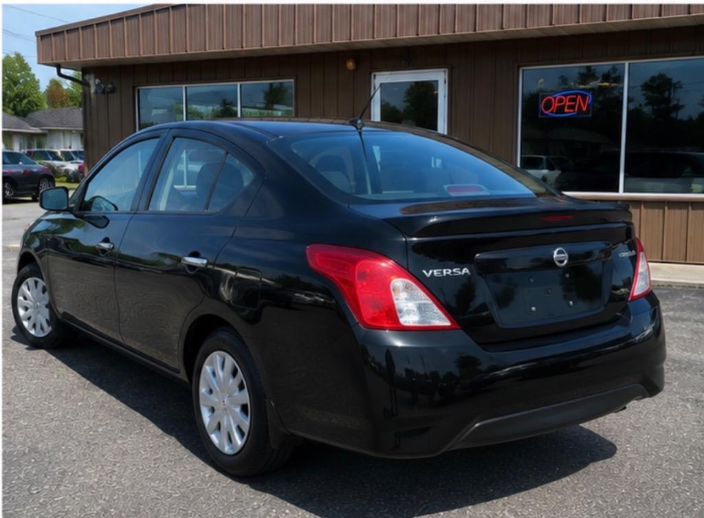 2016 Nissan Versa - $5,999