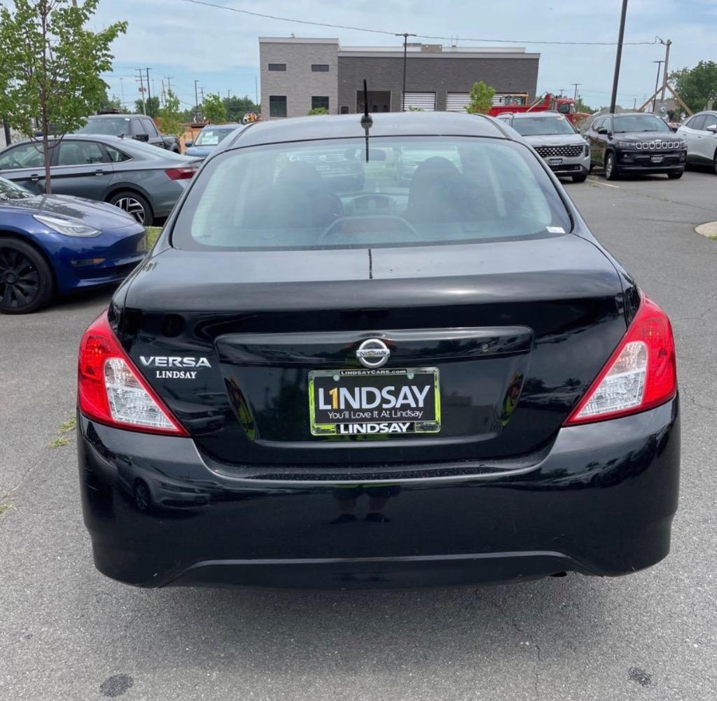 2016 Nissan Versa - $4,999