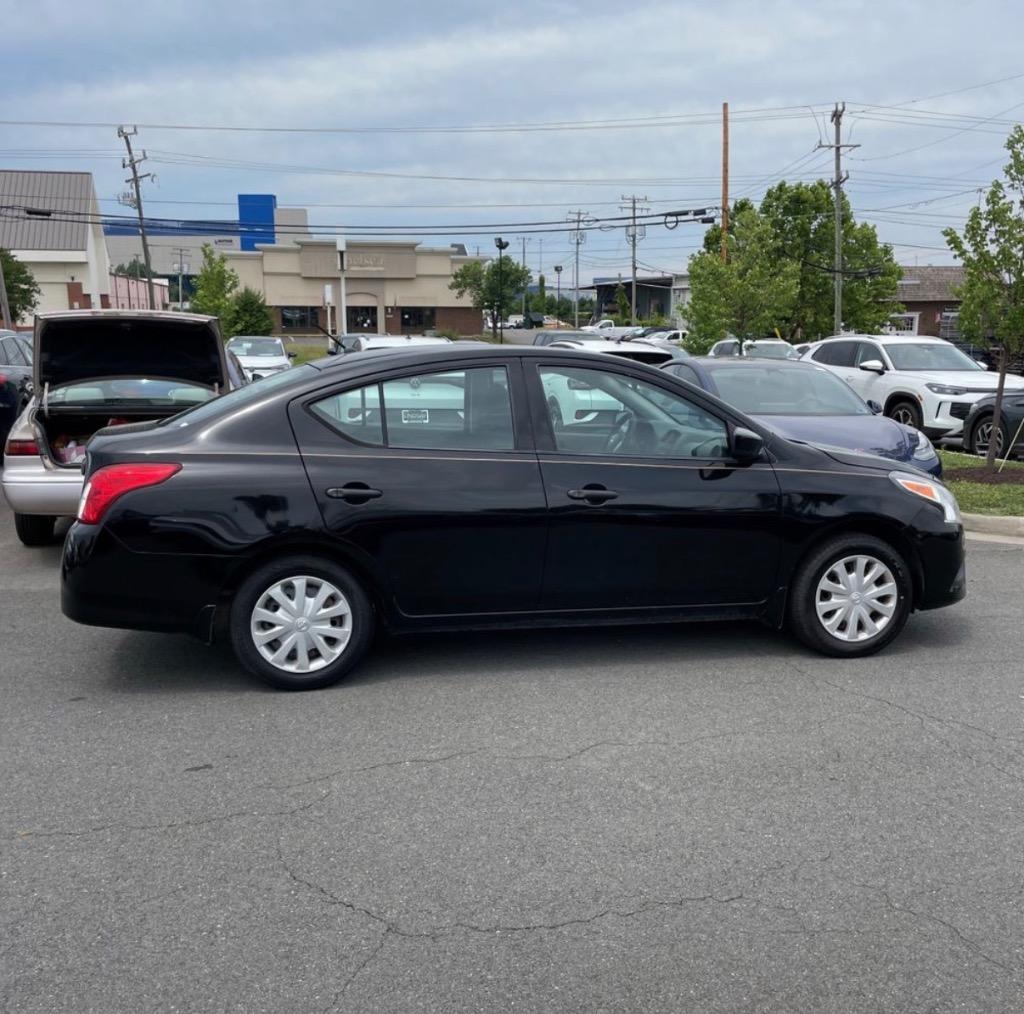 2016 Nissan Versa - $4,999