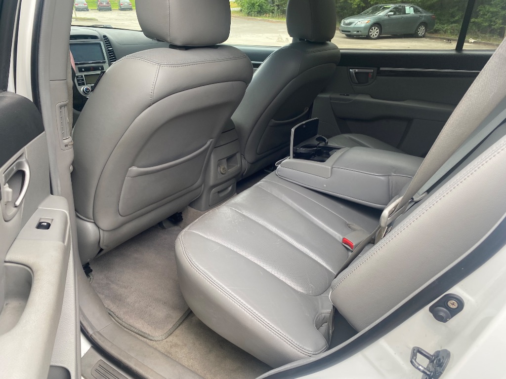 2007 Hyundai Santa Fe - $4,750