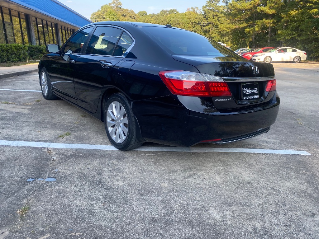 2013 Honda Accord - $11,995