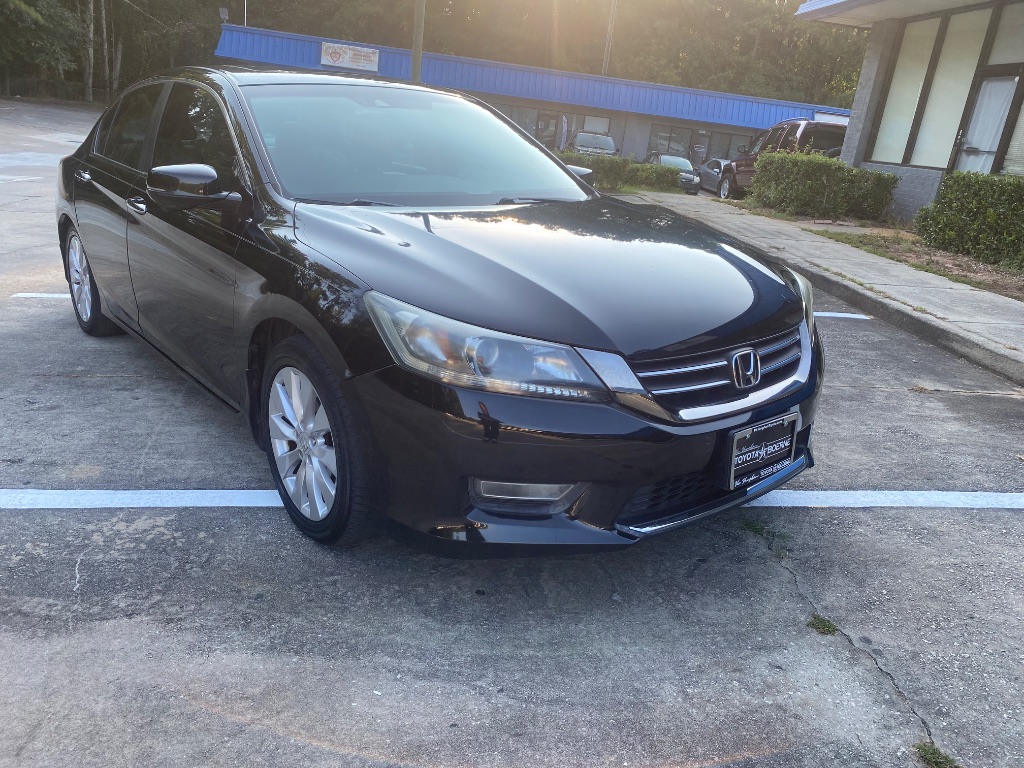 2013 Honda Accord - $11,995