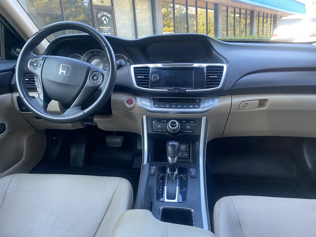 2013 Honda Accord - $11,995
