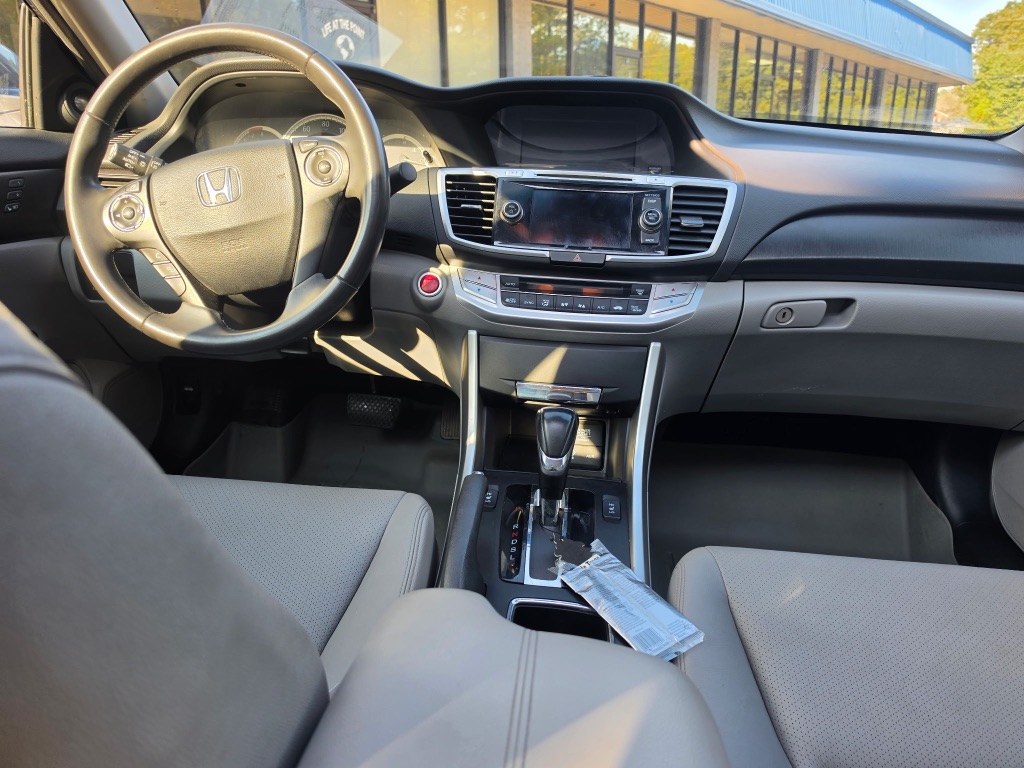 2014 Honda Accord - $10,995