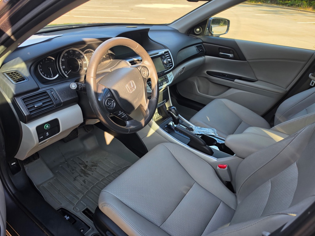 2014 Honda Accord - $10,995