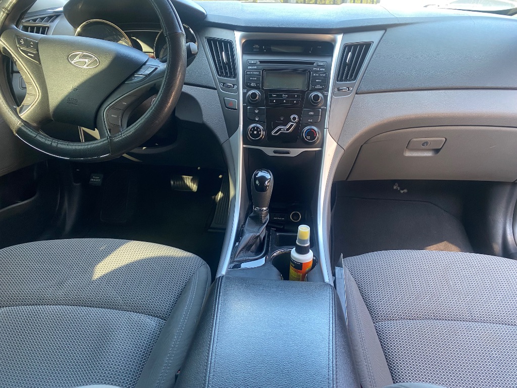 2013 Hyundai Sonata - $4,250