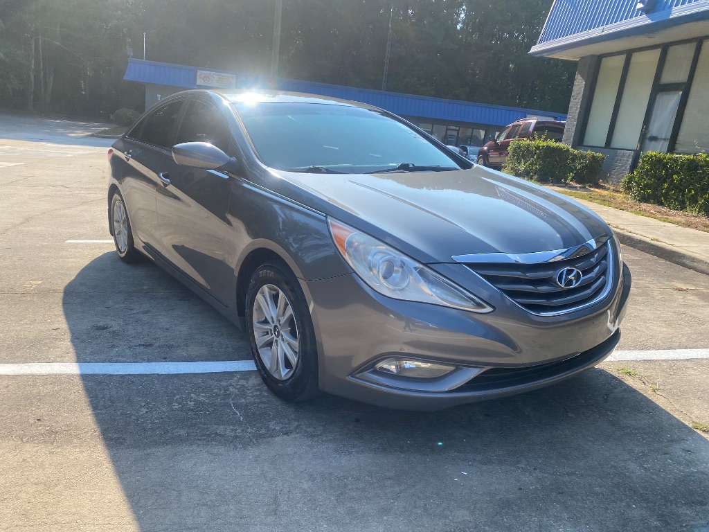 2013 Hyundai Sonata - $4,250