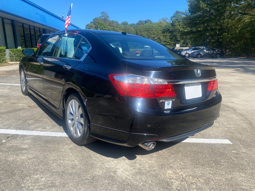 2013 Honda Accord - $11,300