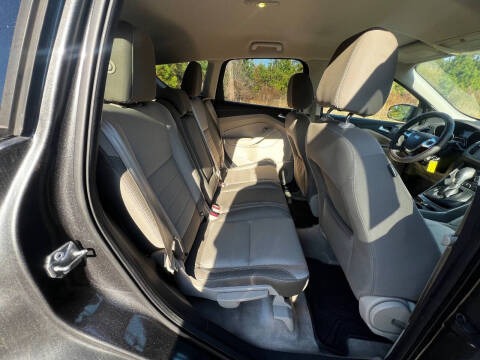 2016 Ford Escape - $7,250