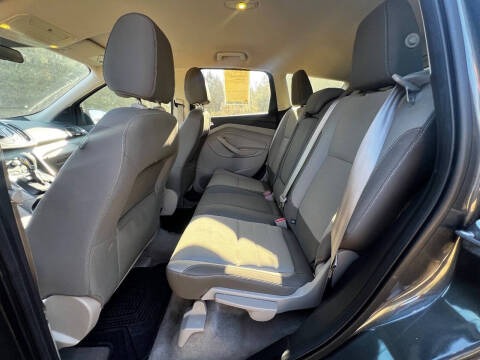 2016 Ford Escape - $7,250