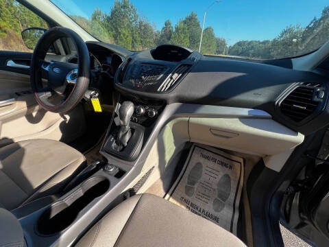 2016 Ford Escape - $7,250