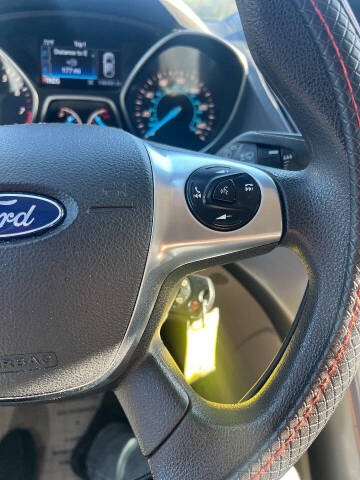 2016 Ford Escape - $7,250