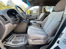 2014 Kia Sedona - $7,000