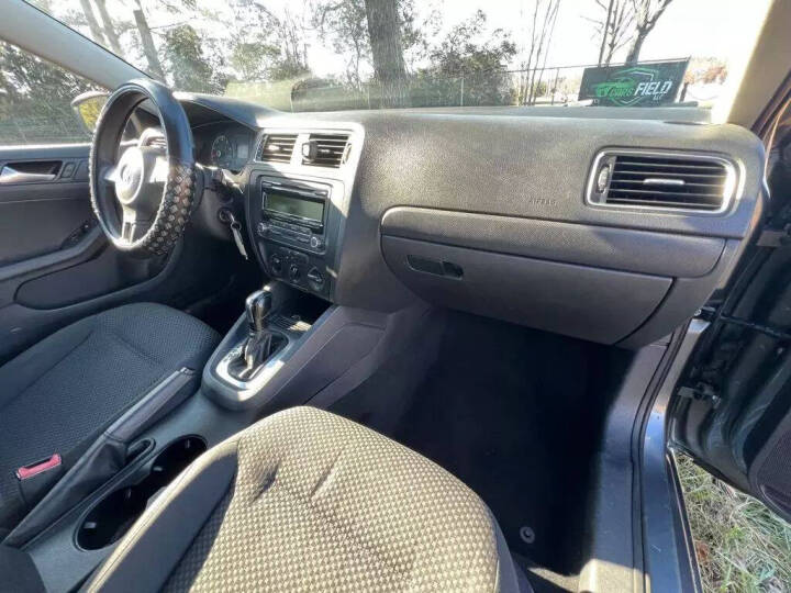 2014 Volkswagen Jetta - $5,950