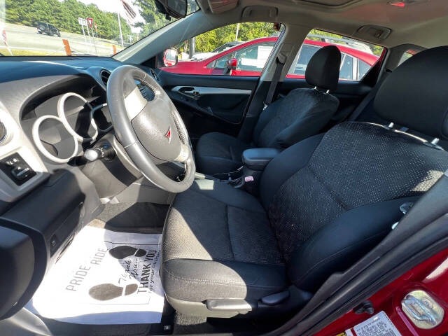 2009 Pontiac Vibe - $6,000