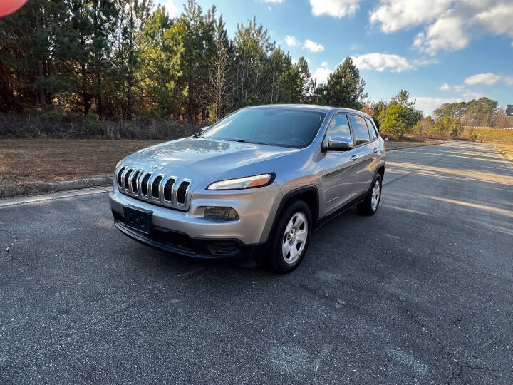 2014 Jeep Cherokee - $8,250