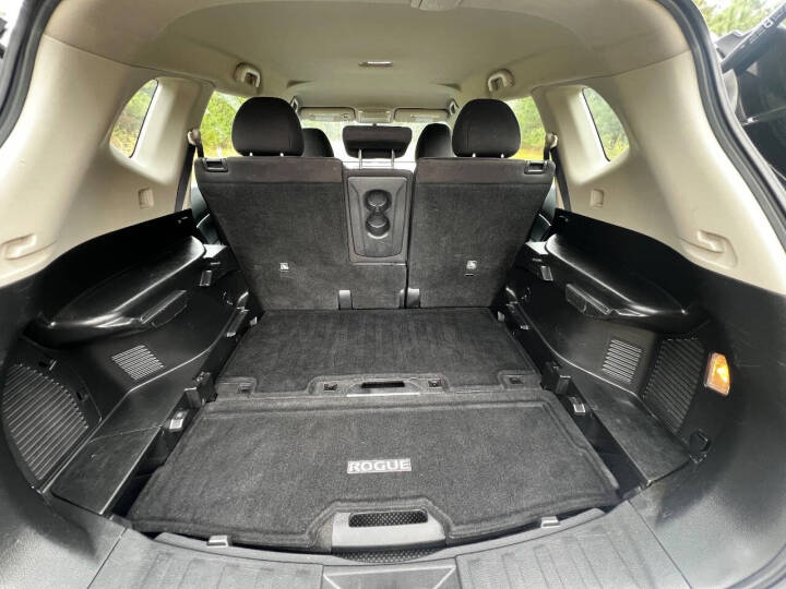 2016 Nissan Rogue - $9,950