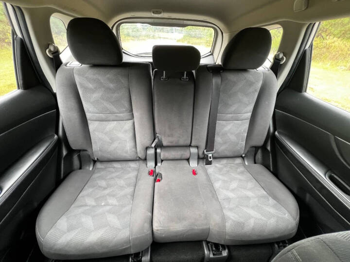 2016 Nissan Rogue - $9,950