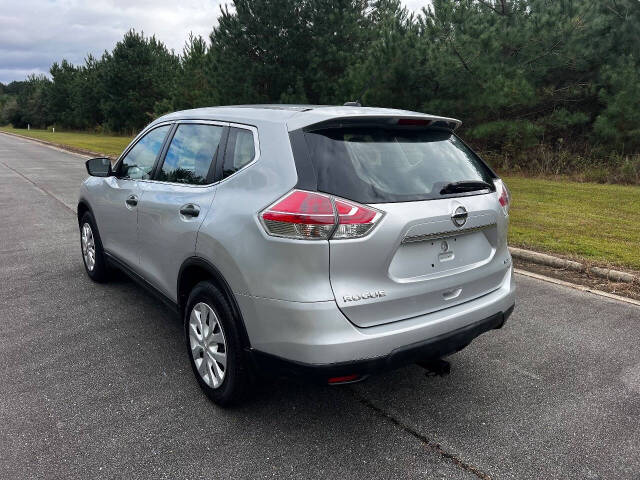 2016 Nissan Rogue - $9,950