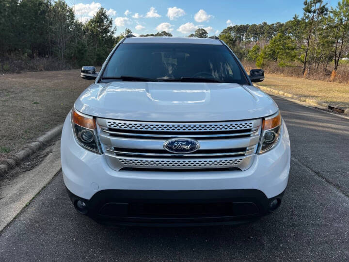 2015 Ford Explorer - $11,950