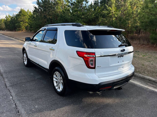 2015 Ford Explorer - $11,950