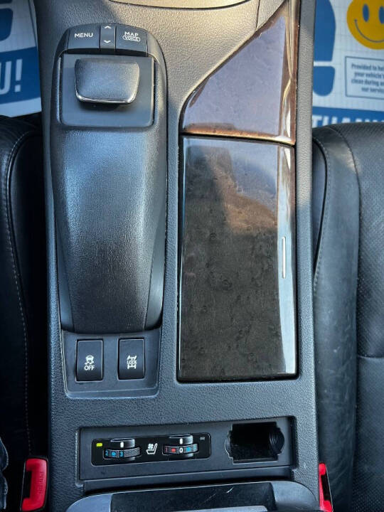 2013 Lexus RX - $16,500
