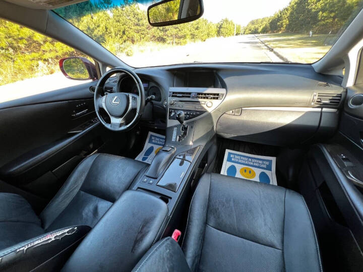 2013 Lexus RX - $16,500