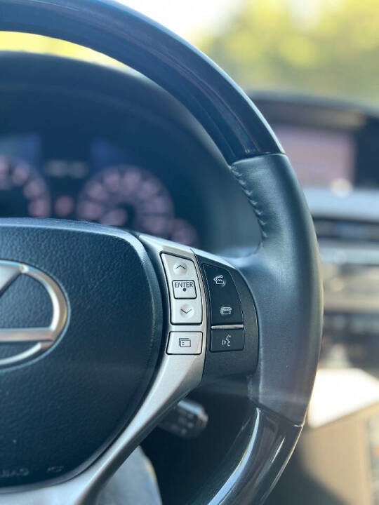 2013 Lexus RX - $16,500