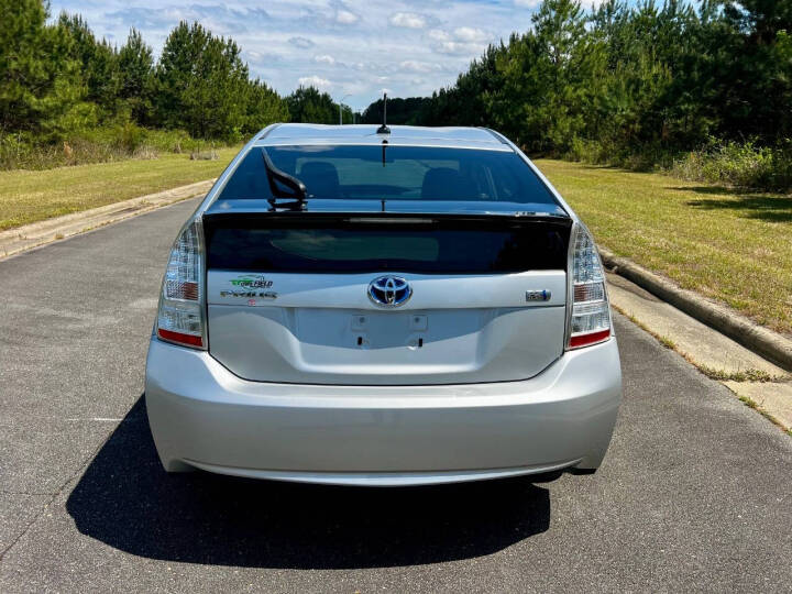 2011 Toyota Prius - $8,750
