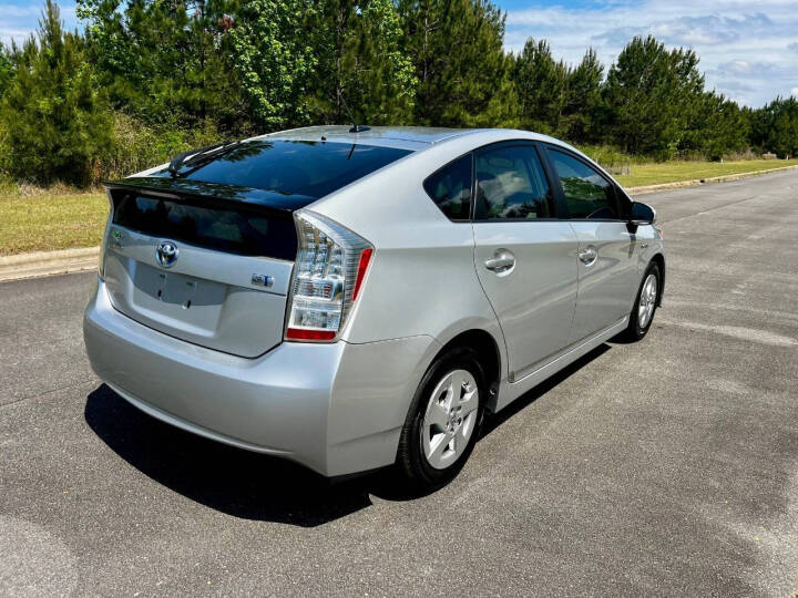 2011 Toyota Prius - $8,750