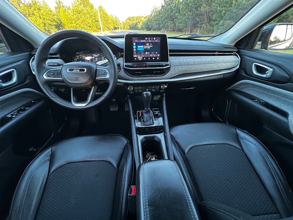 2022 Jeep Compass - $12,950