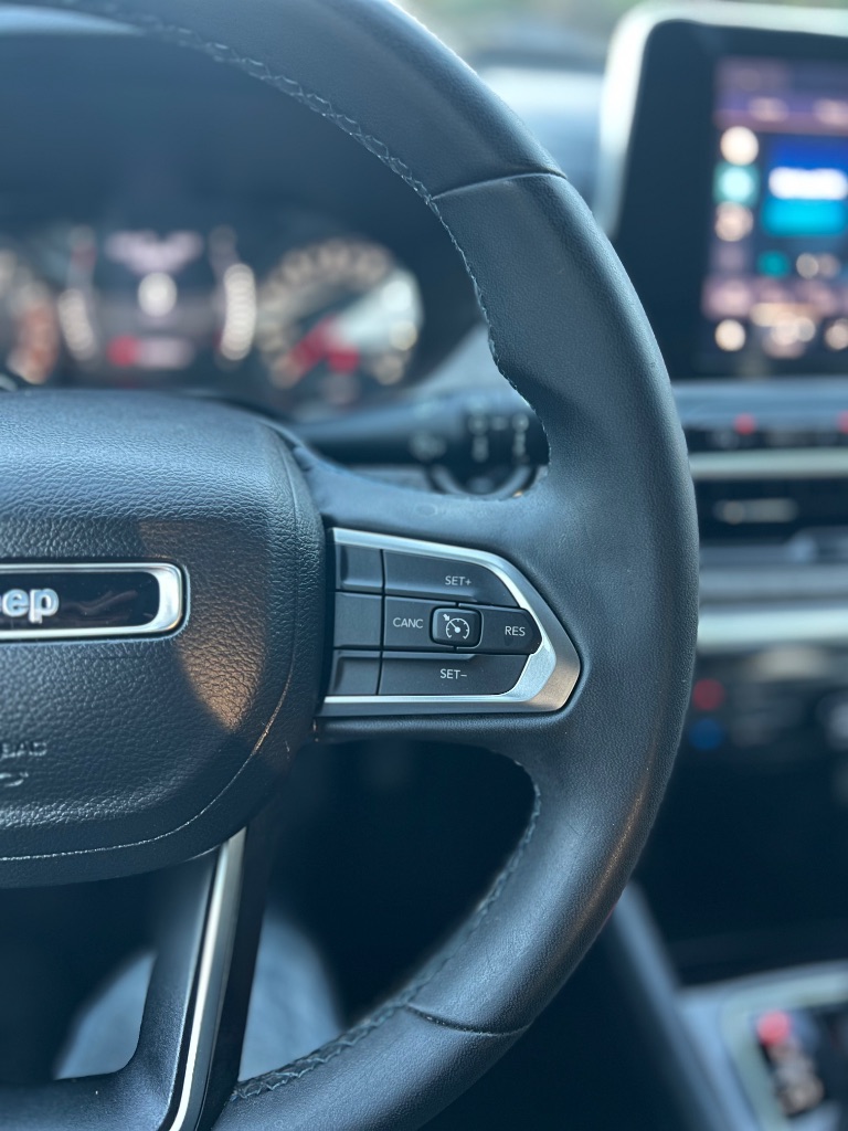 2022 Jeep Compass - $12,950
