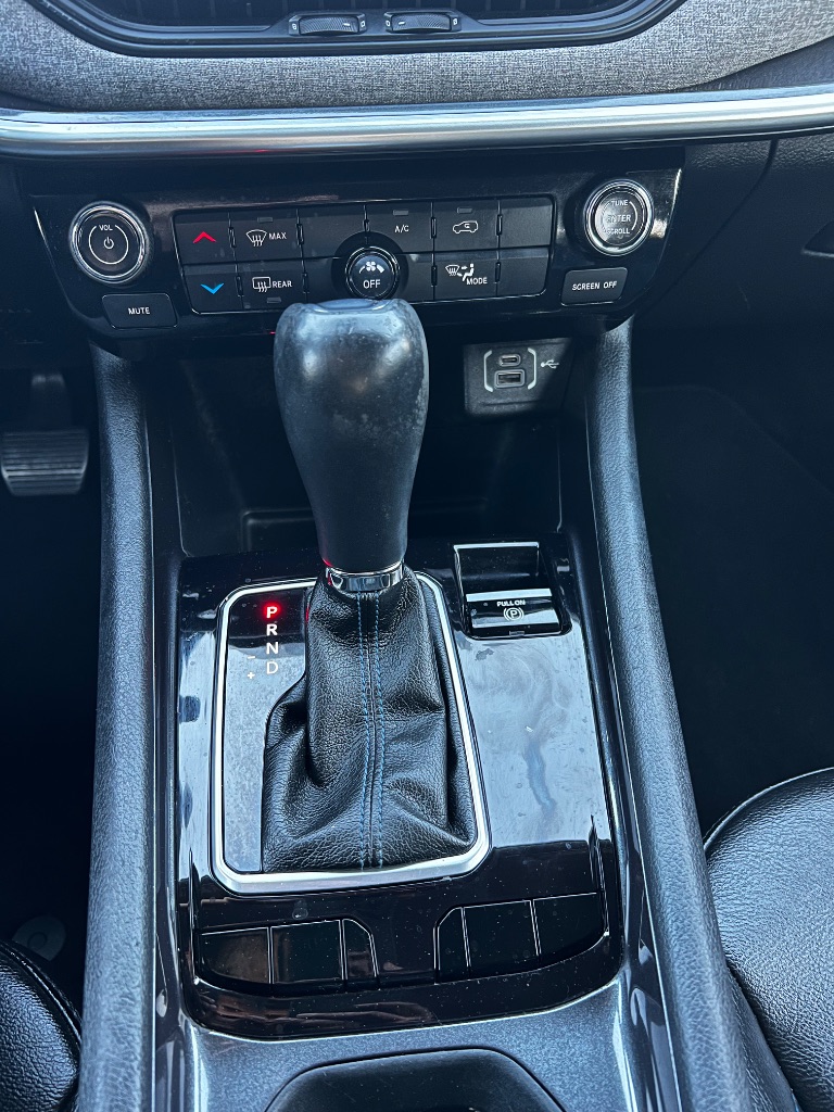 2022 Jeep Compass - $12,950