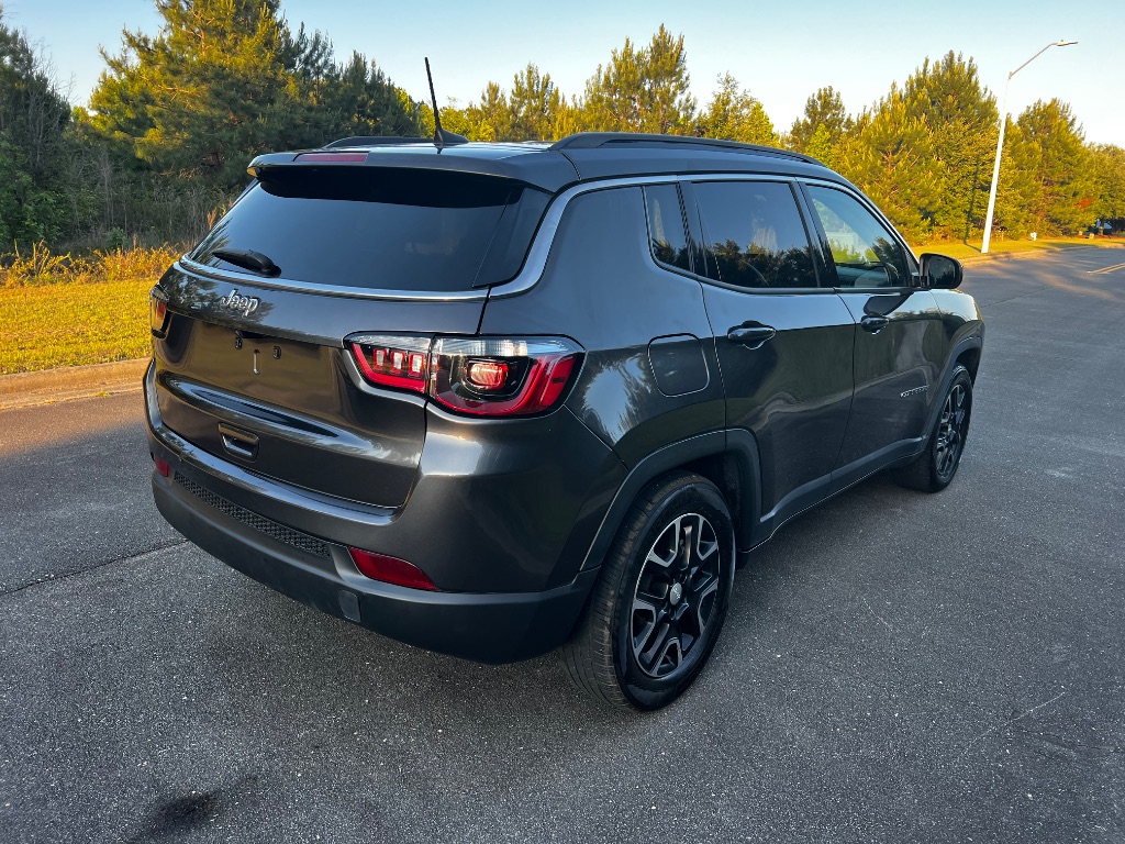 2022 Jeep Compass - $12,950
