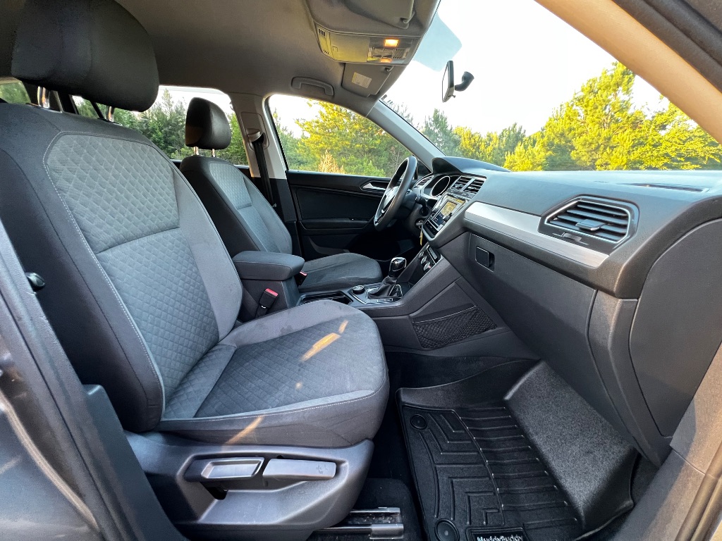 2019 Volkswagen Tiguan - $13,950