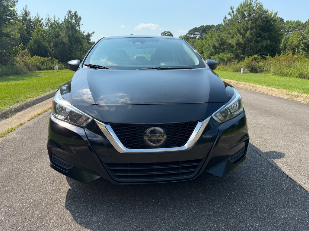 2020 Nissan Versa - $8,250