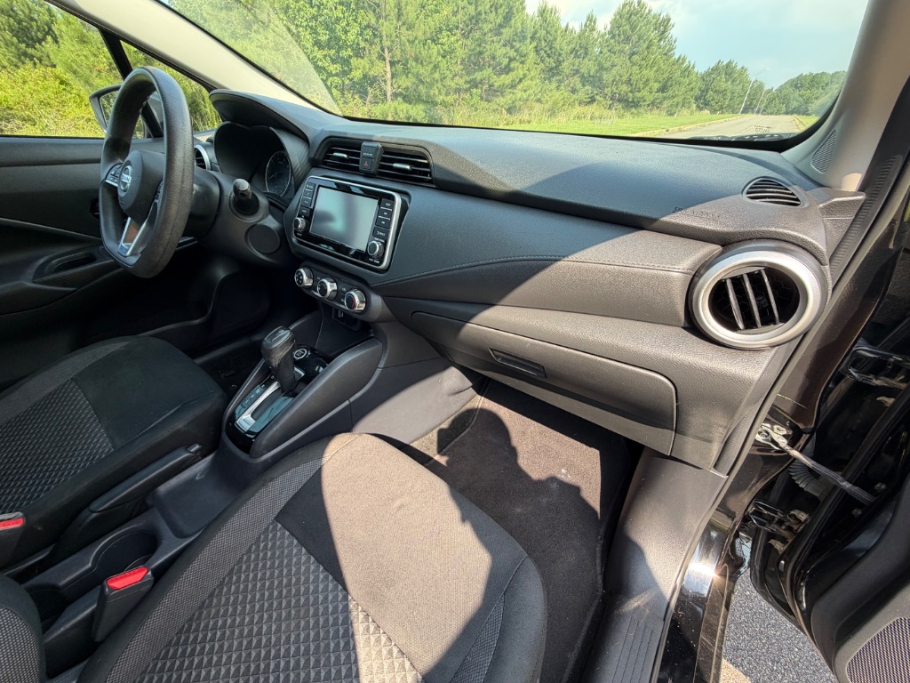 2020 Nissan Versa - $8,250