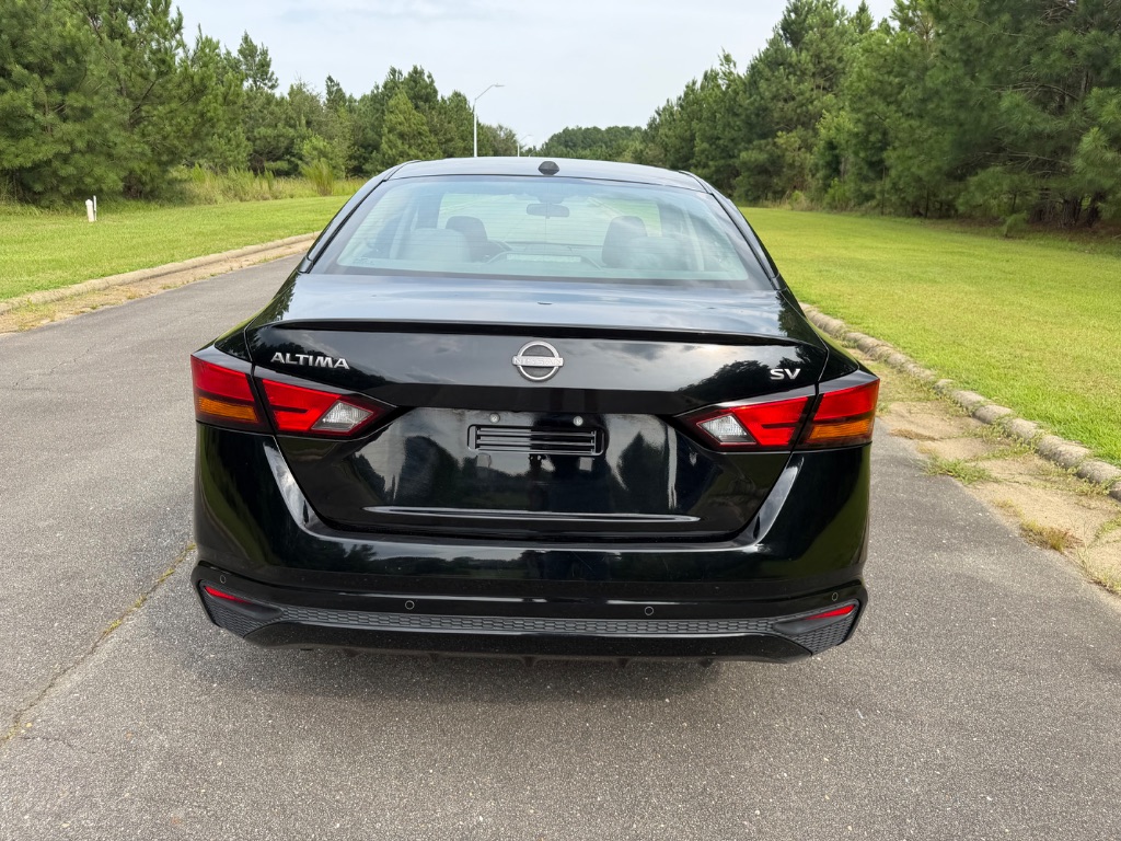 2023 Nissan Altima - $14,950
