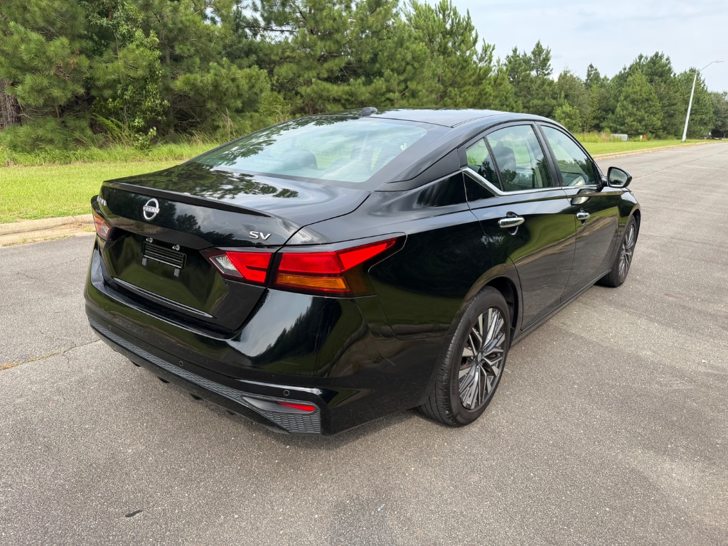 2023 Nissan Altima - $14,950