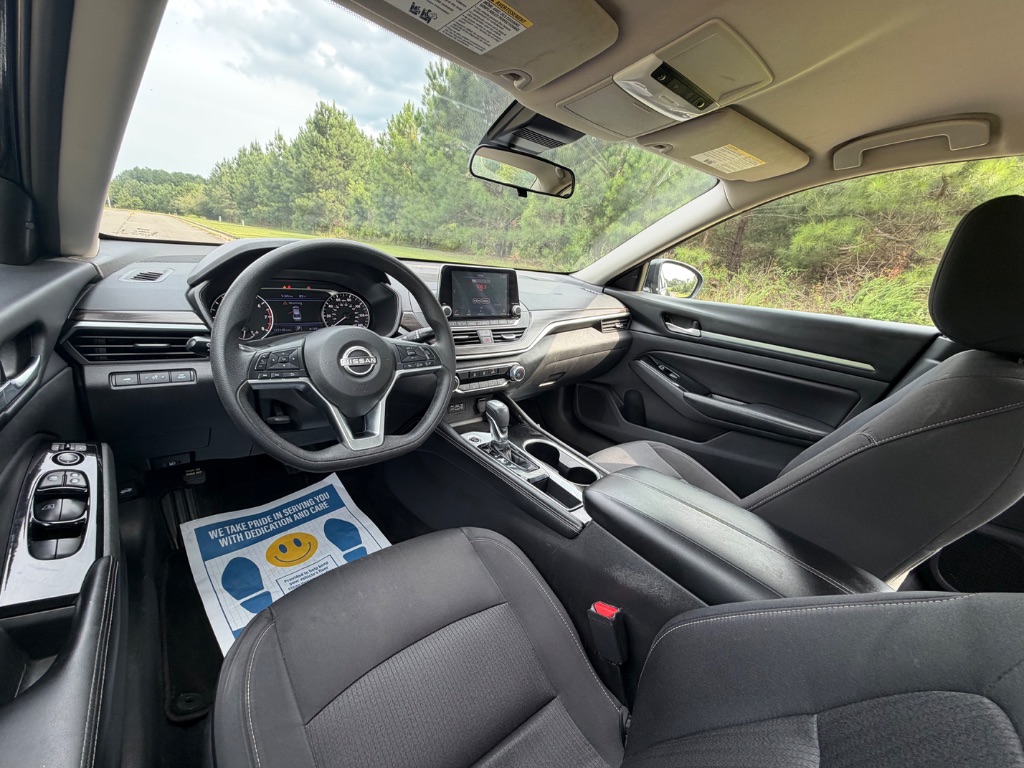 2023 Nissan Altima - $14,950