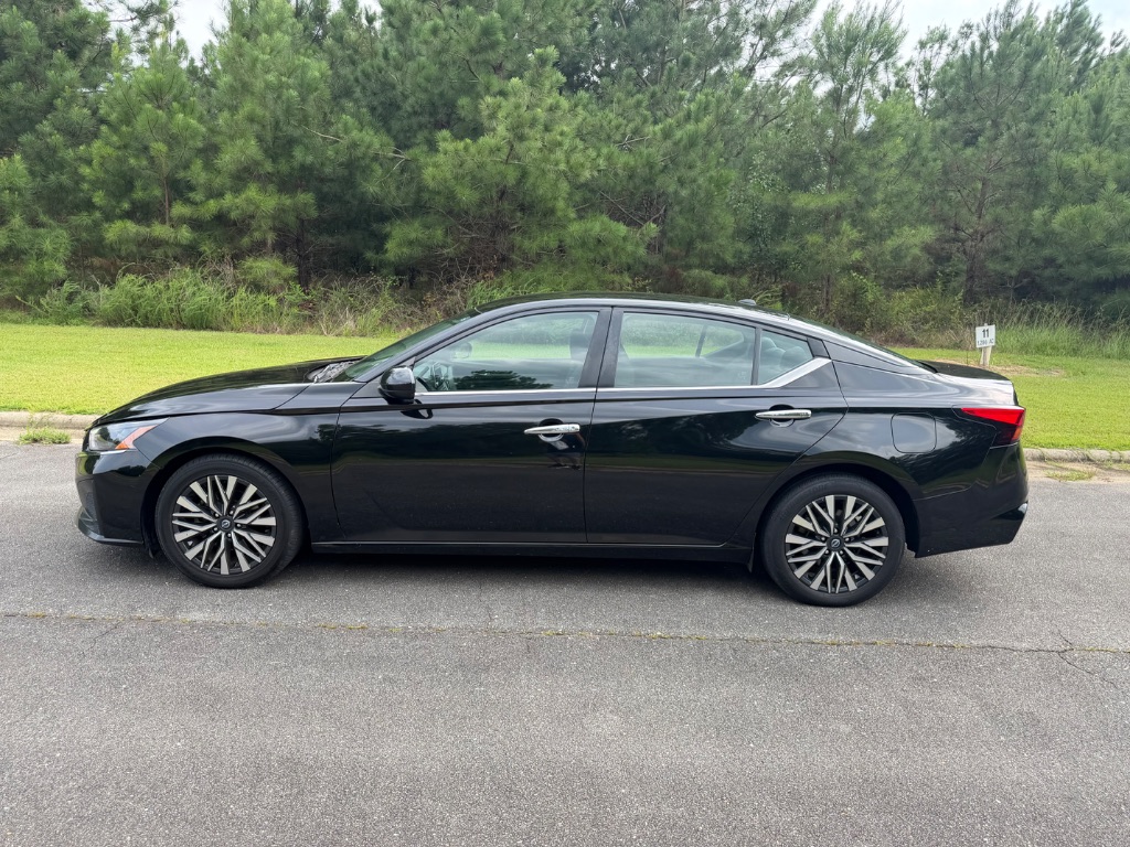 2023 Nissan Altima - $14,950