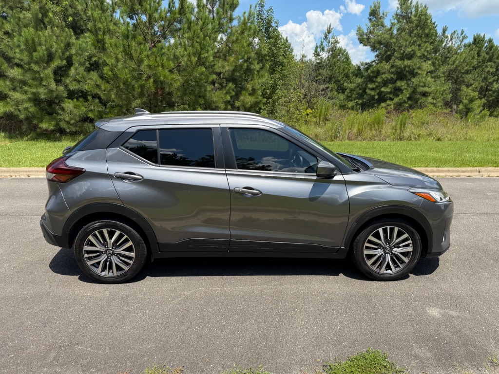 2021 Nissan Kicks - $11,950