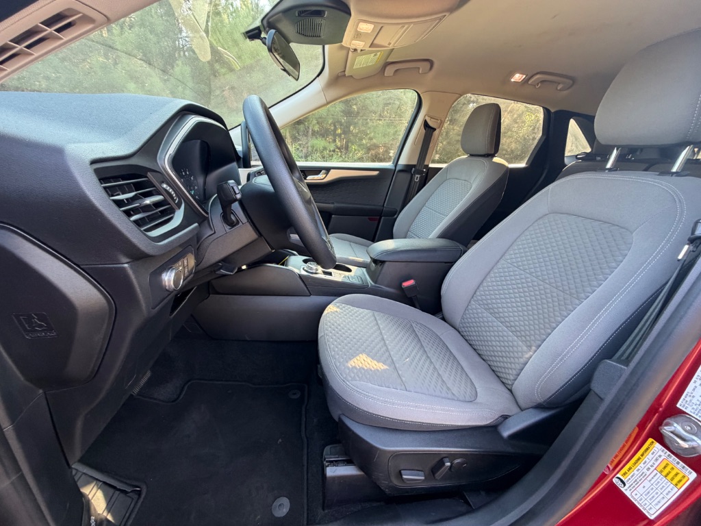 2020 Ford Escape - $9,950