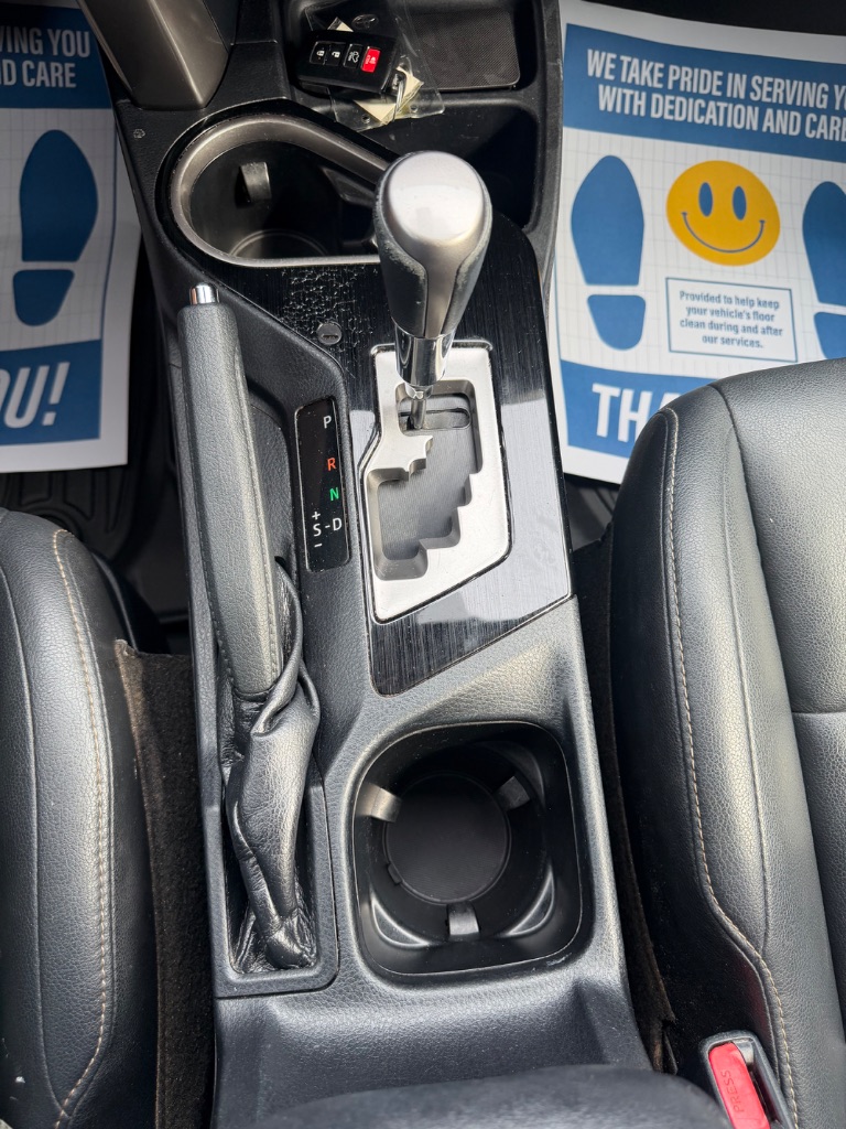 2018 Toyota RAV4 - $14,950