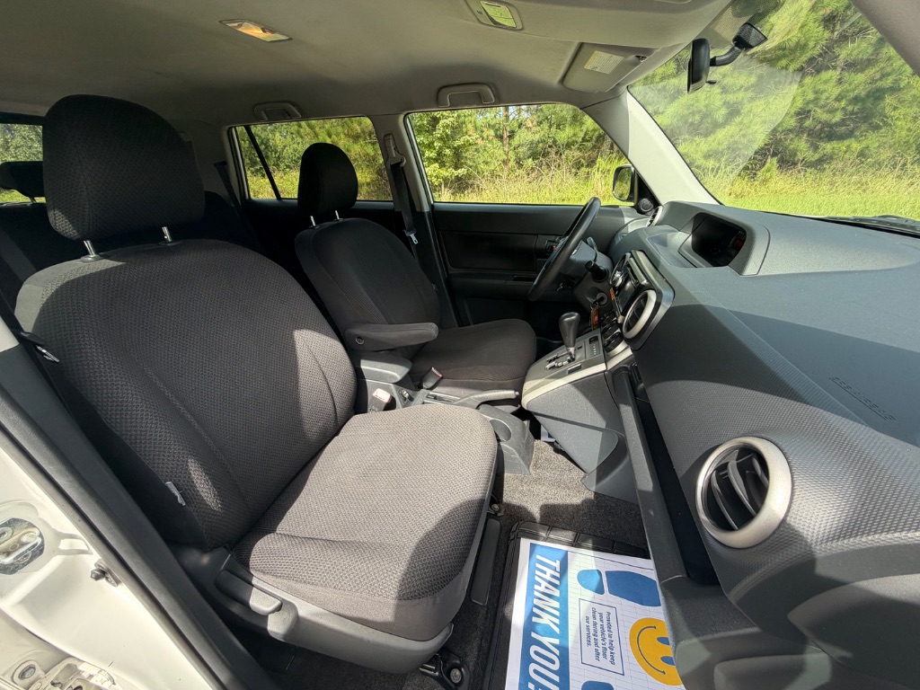 2010 Toyota Scion Xb - $8,950